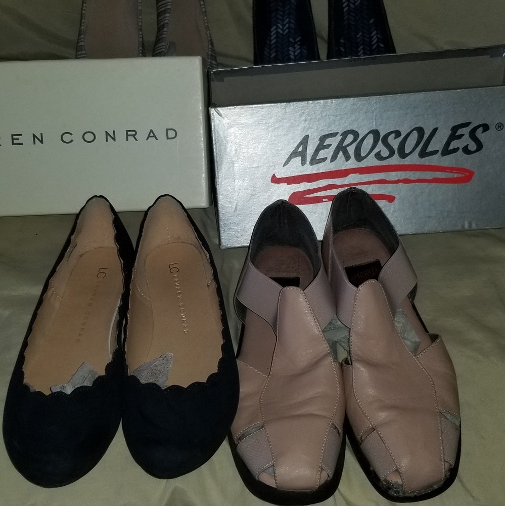 WOMENS SZ 6 FLAT SLIP ON